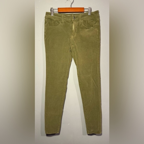 American Eagle Olive Stretch Pants, Jeggings-360• super stretch, size 6 - Picture 2 of 6